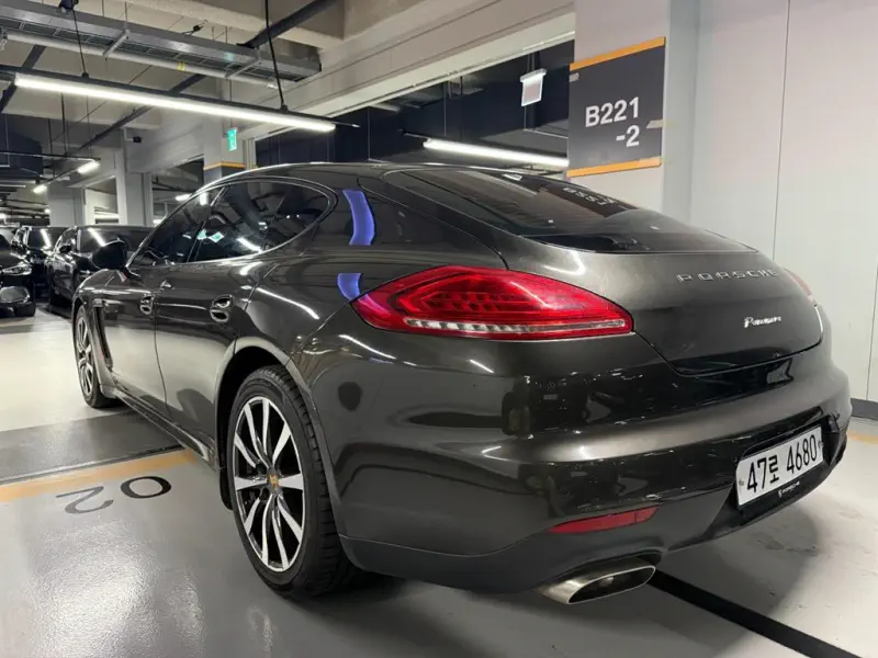 Porsche Panamera