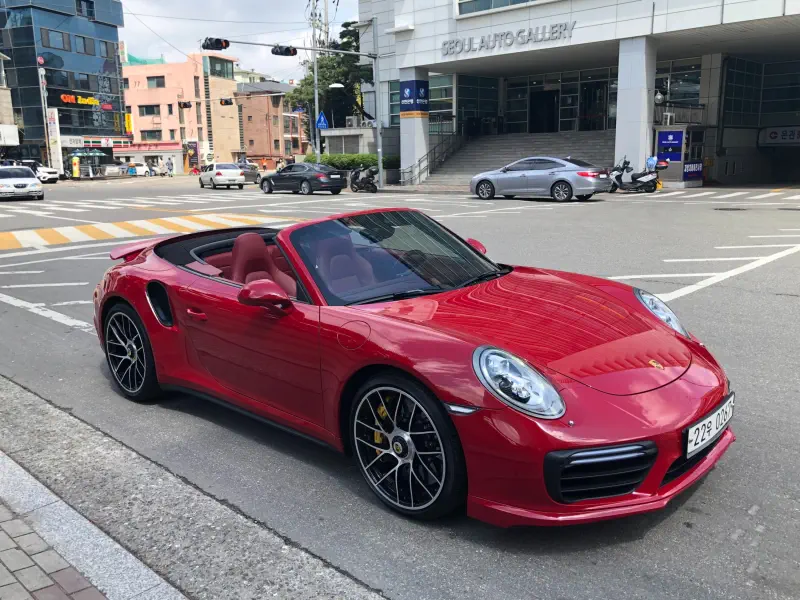 Porsche 911