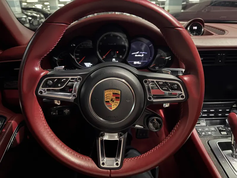 Porsche 911