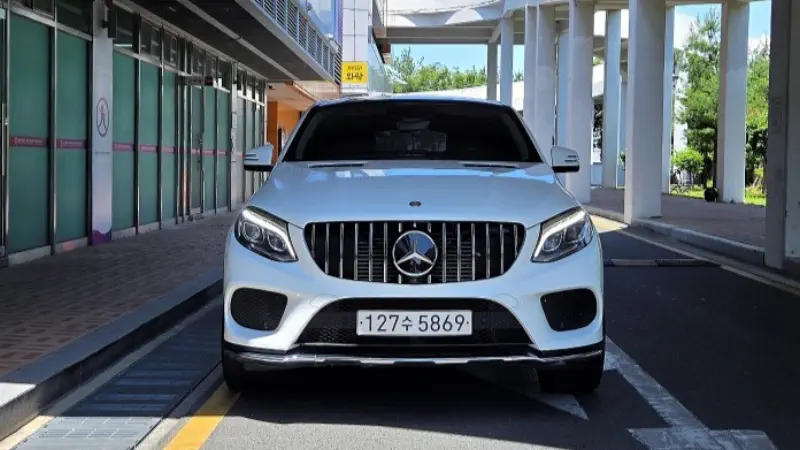 Mercedes-Benz GLE-Class