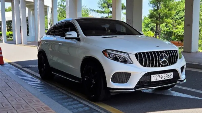 Mercedes-Benz GLE-Class