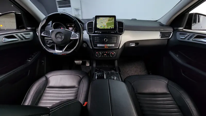 Mercedes-Benz GLE-Class