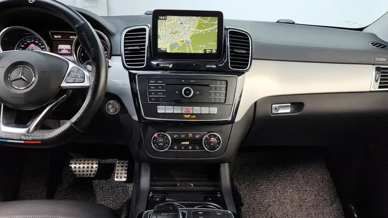 Mercedes-Benz GLE-Class
