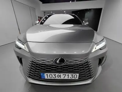 Lexus RX450h+