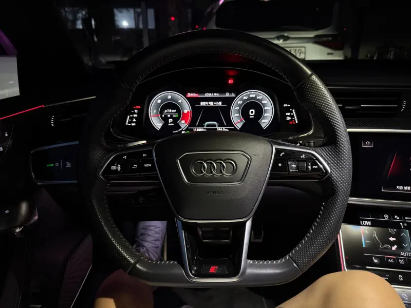 Audi S7