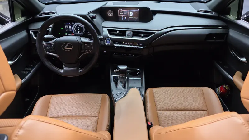 Lexus UX