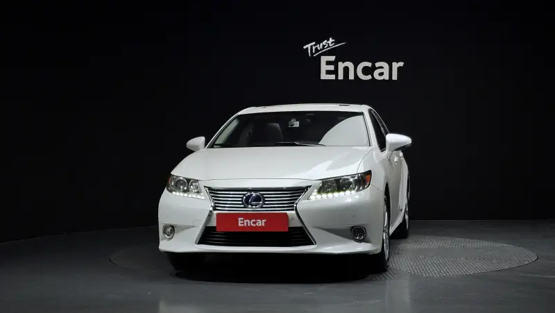 Lexus ES300h