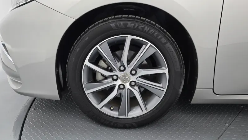 Lexus ES300h