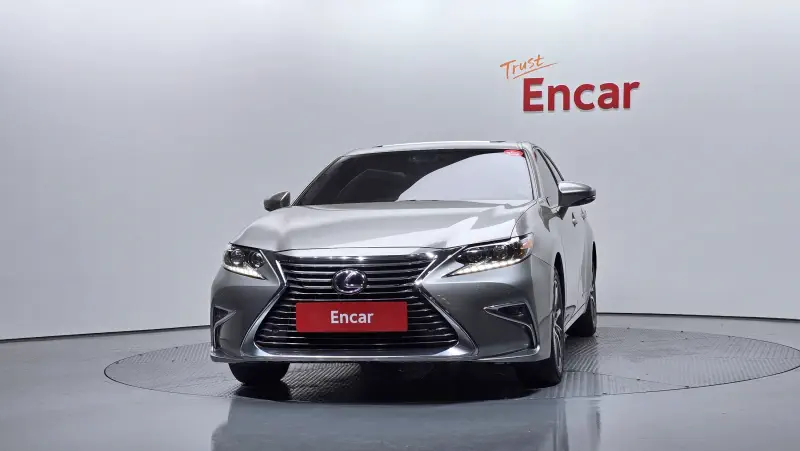 Lexus ES300h