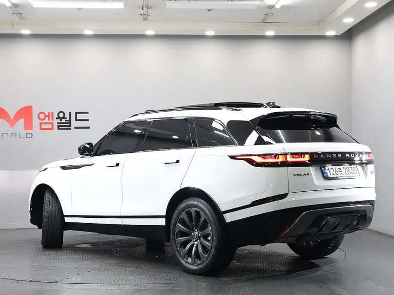 Land Rover Range Rover Velar
