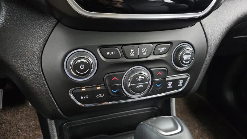 Jeep Cherokee