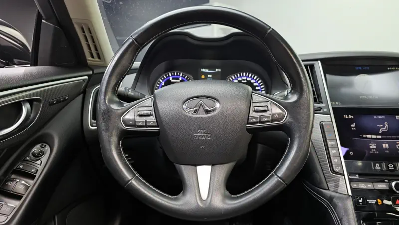 Infiniti Q50