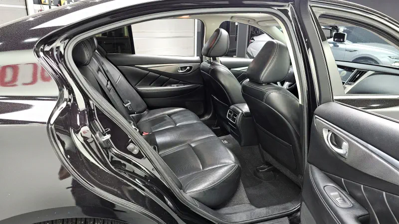 Infiniti Q50