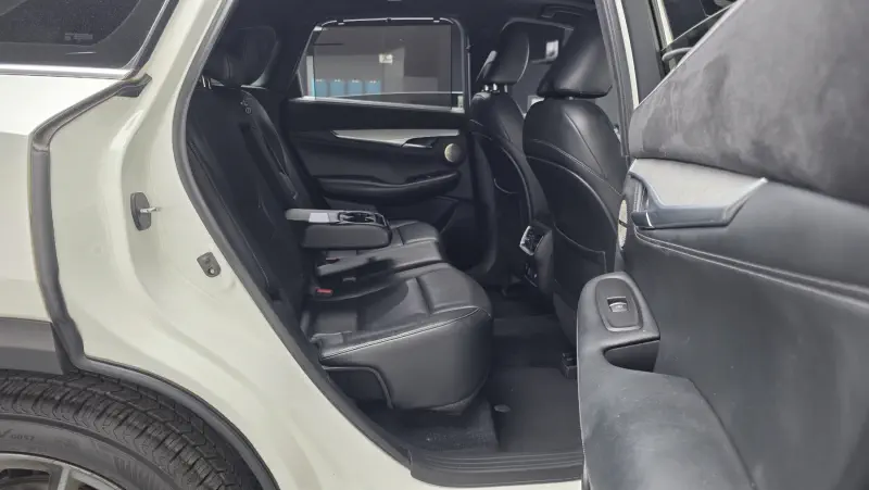 Infiniti QX50