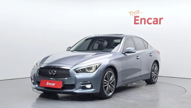 Infiniti Q50