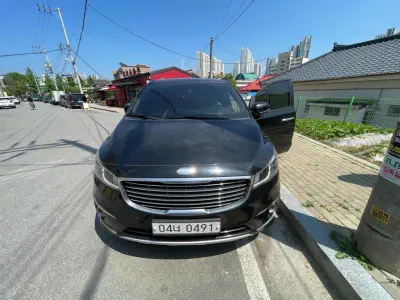 Kia Carnival