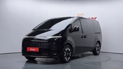Hyundai Staria