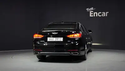 Hyundai Genesis