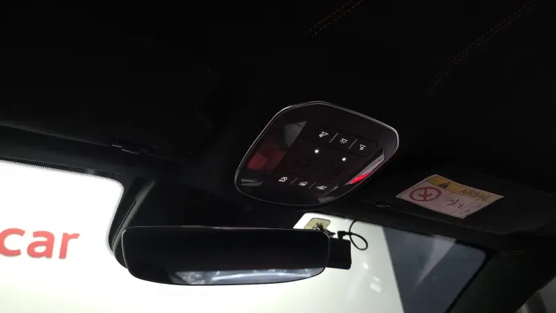 Ferrari F8