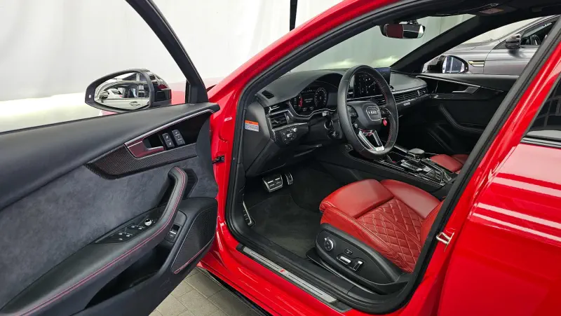 Audi S4