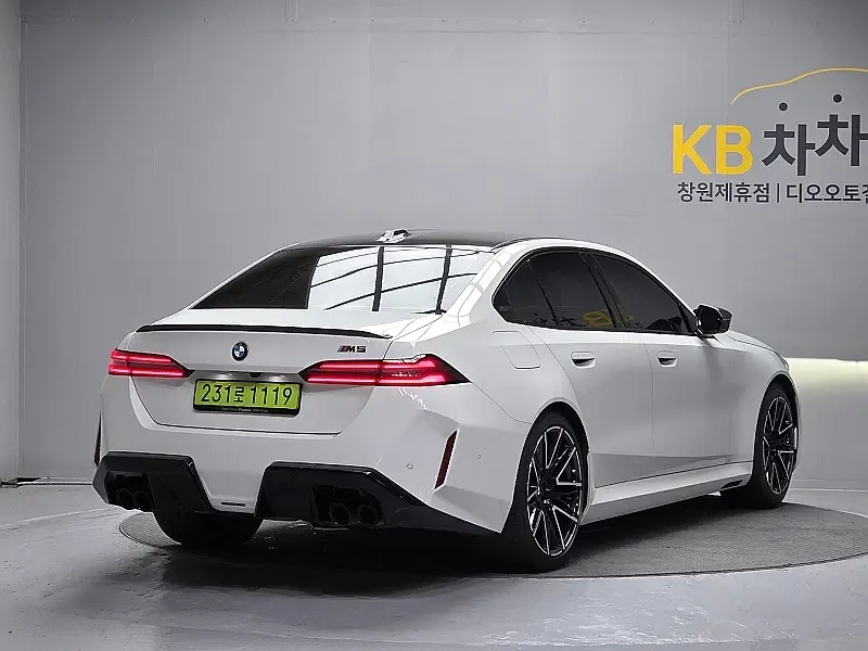BMW M5