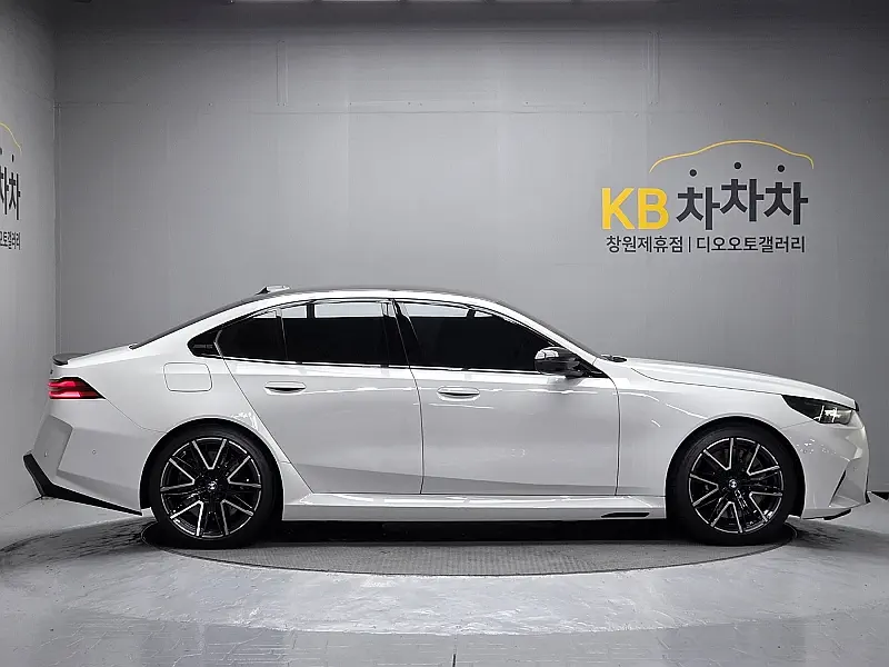 BMW M5