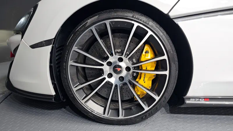 Mclaren 570S