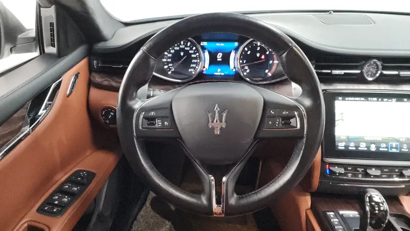 Maserati Quattroporte