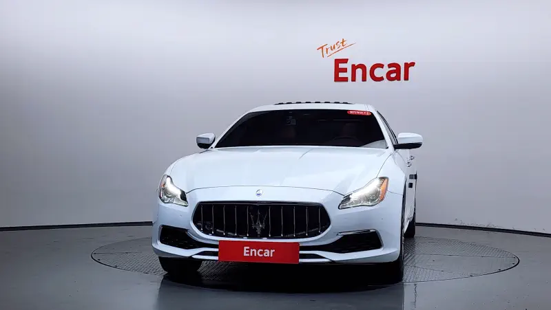 Maserati Quattroporte