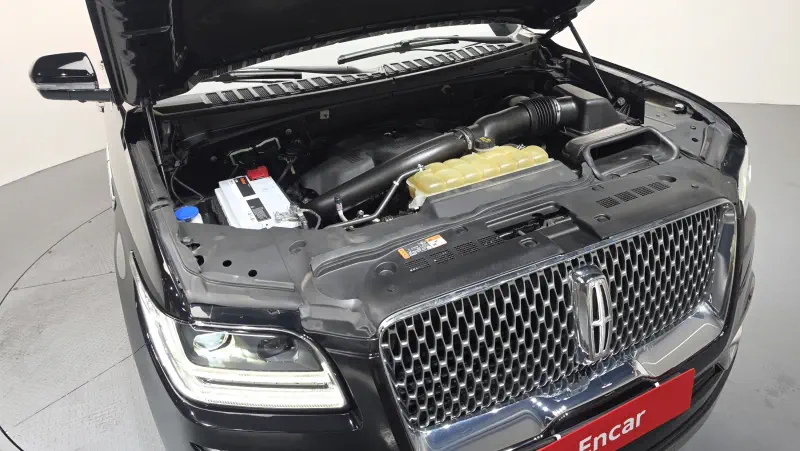 Lincoln Navigator