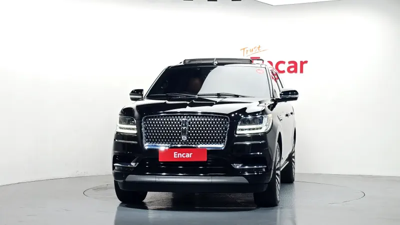Lincoln Navigator