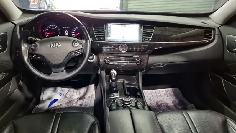 Kia K9