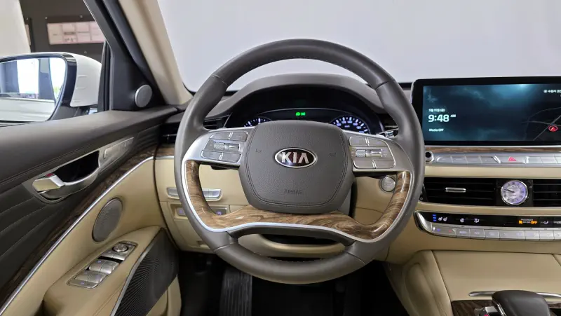 Kia K9