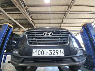Hyundai Grand Starex