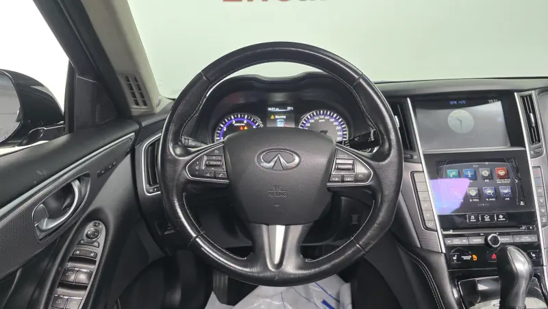 Infiniti Q50