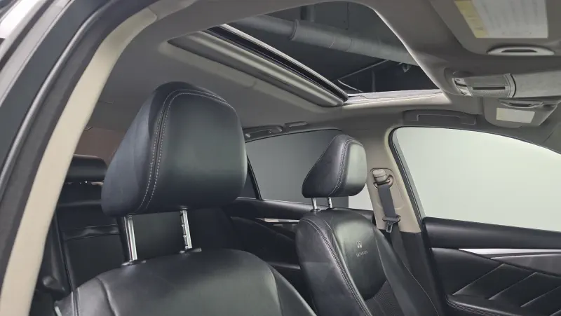 Infiniti Q50