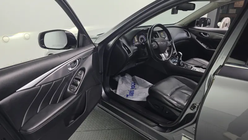 Infiniti Q50