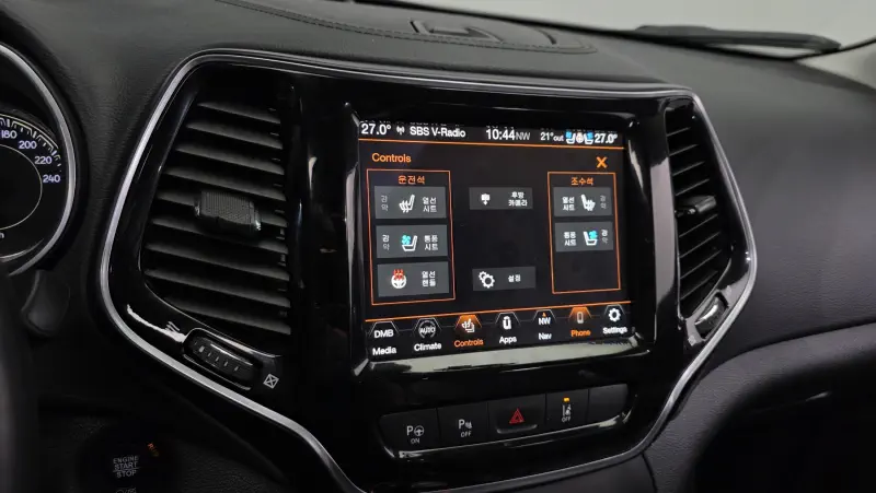 Jeep Cherokee