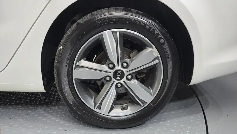 Kia K3