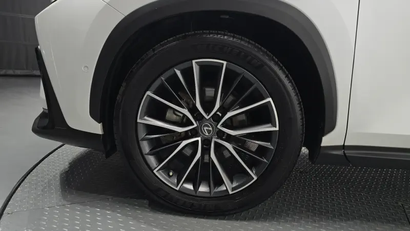 Lexus NX350h