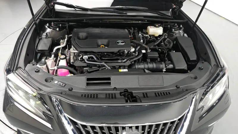 Lexus ES300h