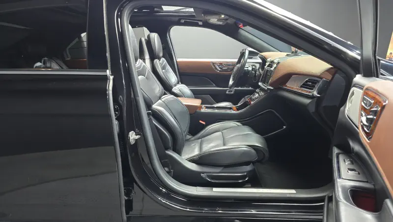 Lincoln Continental