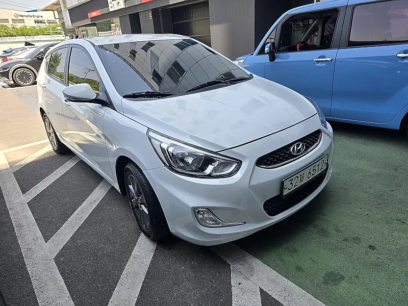 Hyundai Accent