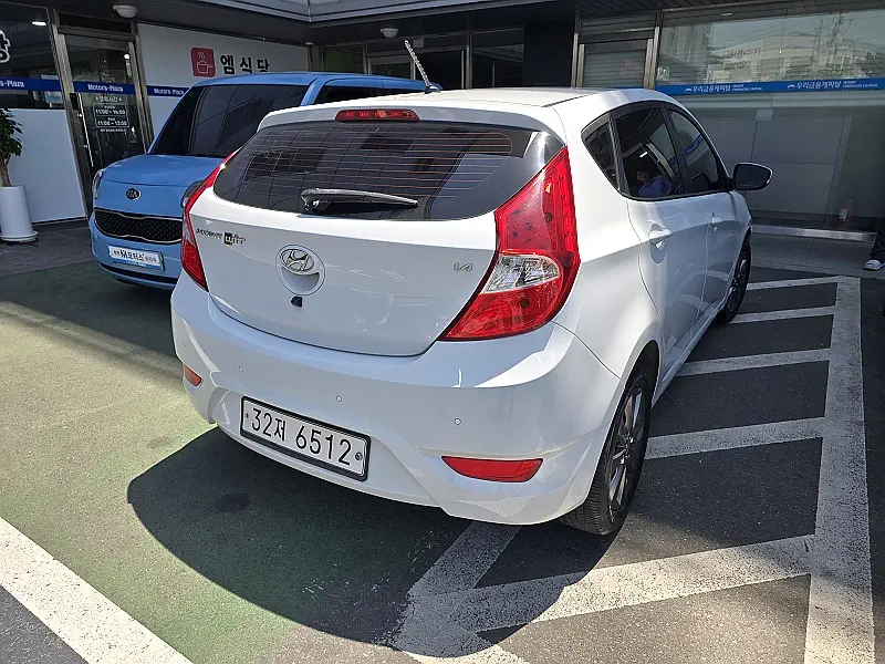 Hyundai Accent