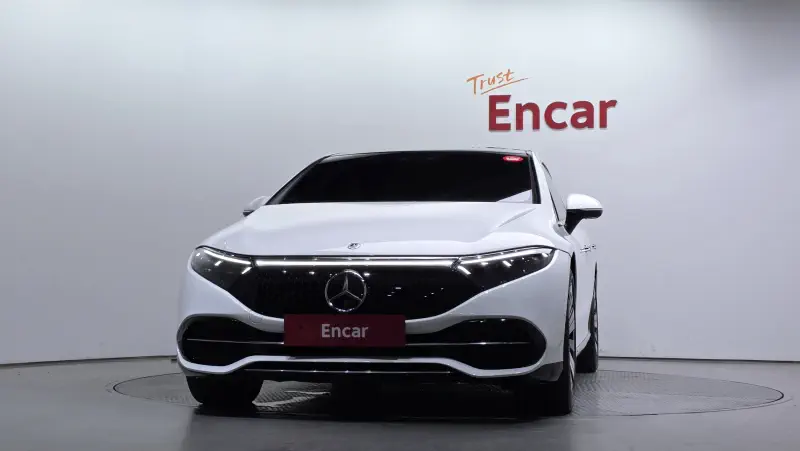 Mercedes-Benz EQS