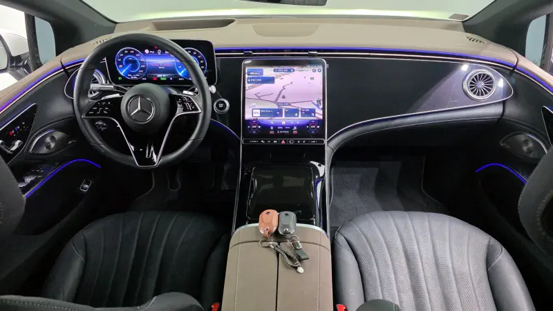 Mercedes-Benz EQS