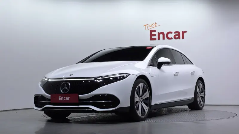 Mercedes-Benz EQS