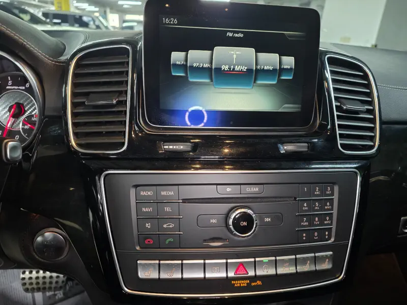 Mercedes-Benz GLE-Class