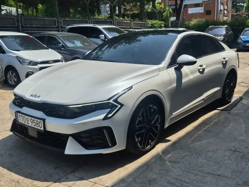 Kia K5