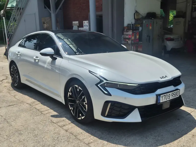 Kia K5